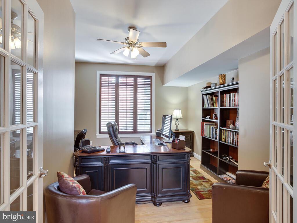 4021 Plum Point Road Huntingtown, MD 20639 - Photo 13 of 79 Office