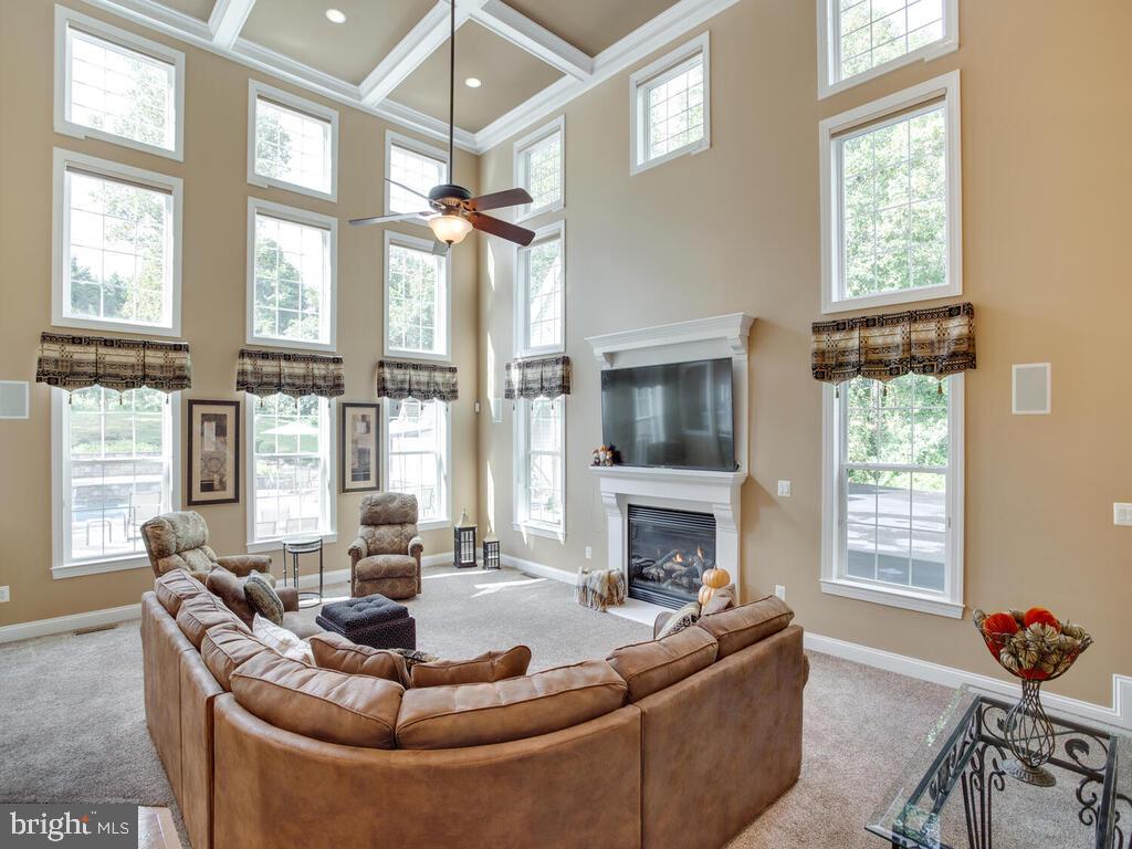 4021 Plum Point Road Huntingtown, MD 20639 - Photo 21 of 79 Living Room