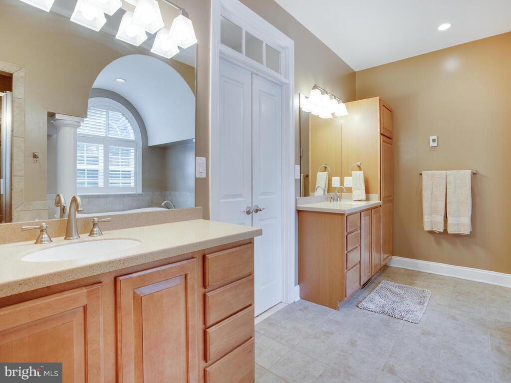 4021 Plum Point Road Huntingtown, MD 20639 - Photo 34 of 79 Main Floor Master Bathroom
