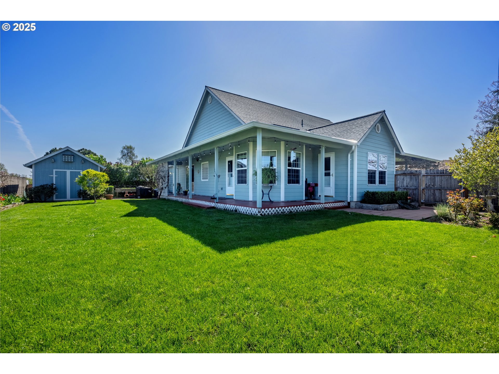 788 Southeast Meadows Loop Sheridan, OR 97378 - Photo 41 of 45 a front view of house with yard and green space