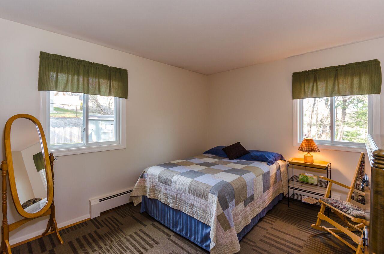 22 Wethersfield Road Nashua, NH 03062 - Photo 12 of 19