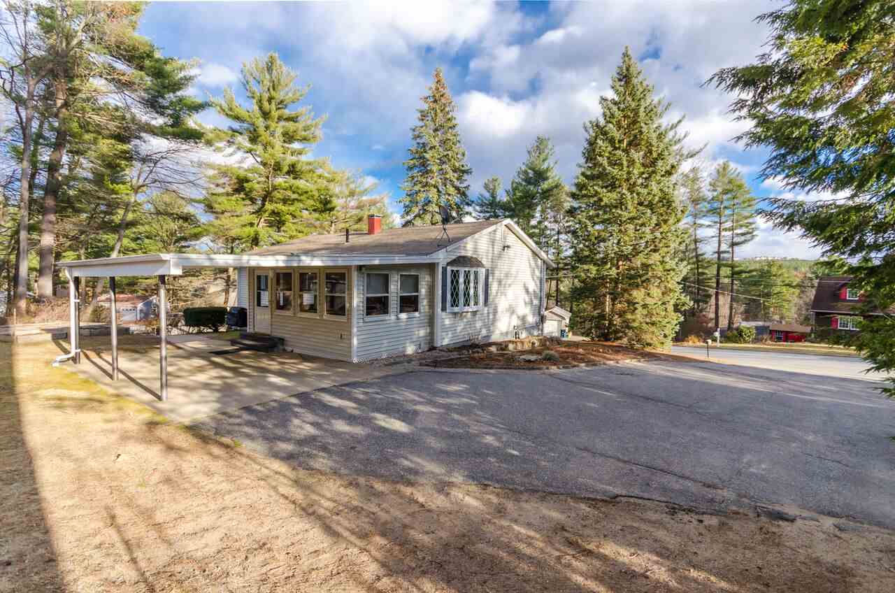 22 Wethersfield Road Nashua, NH 03062 - Photo 3 of 19