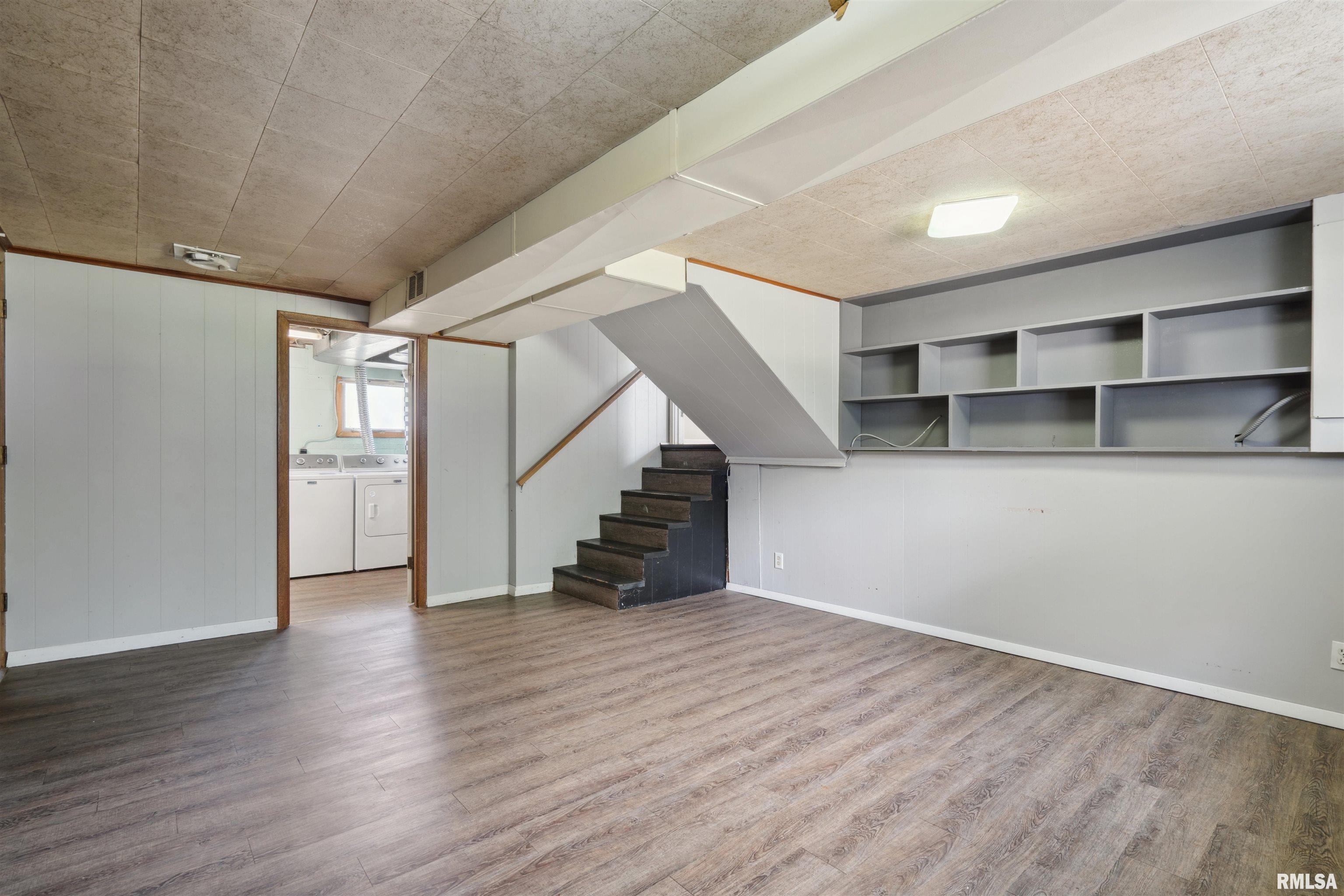 628 Westerfield Road Davenport, IA 52806 - Photo 16 of 25 Gallery Image 16