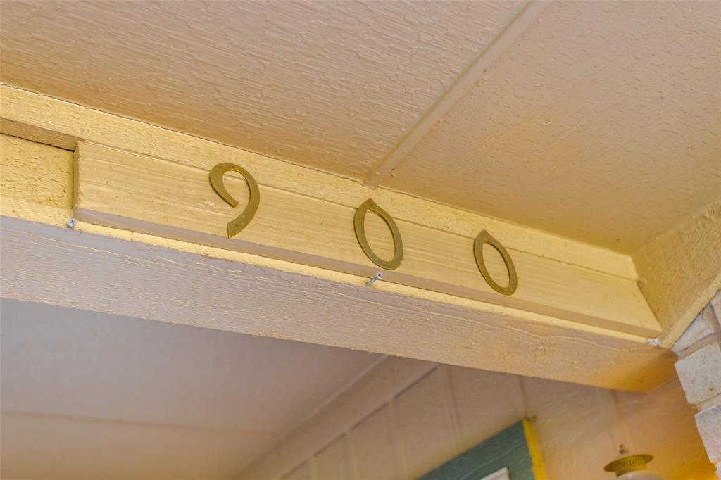 900 Milby Road Arlington, TX 76013 - Photo 4 of 28 a close view of a shower curtain