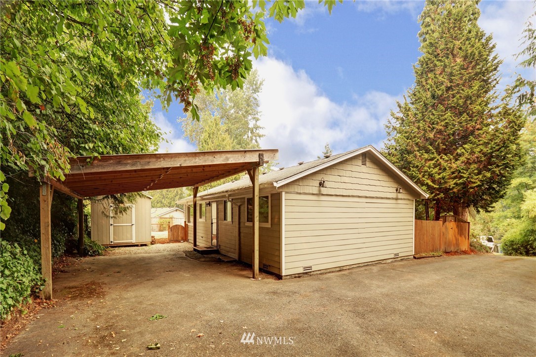 19670 Southeast 139th Place Renton, WA 98059 - Photo 21 of 25 a view of a house with a outdoor space