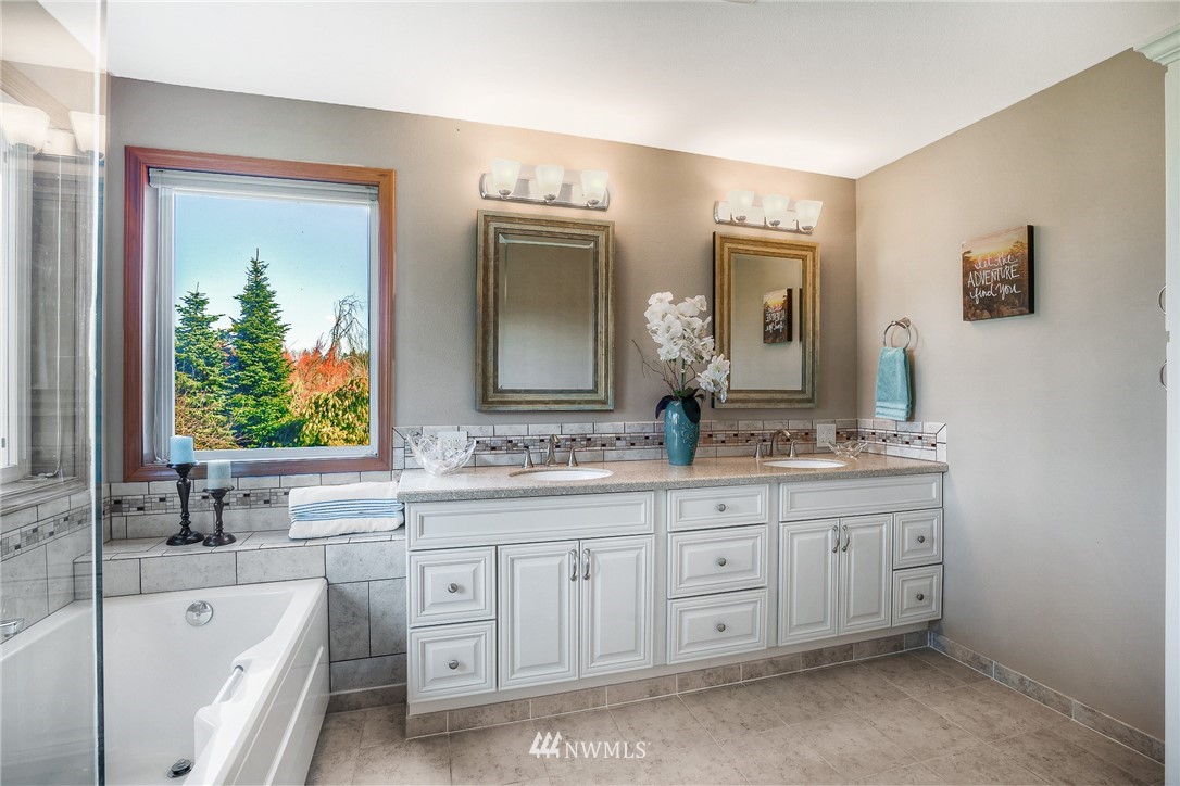 7944 68th Loop Southeast Olympia, WA 98513 - Photo 21 of 39 Gallery Image 21