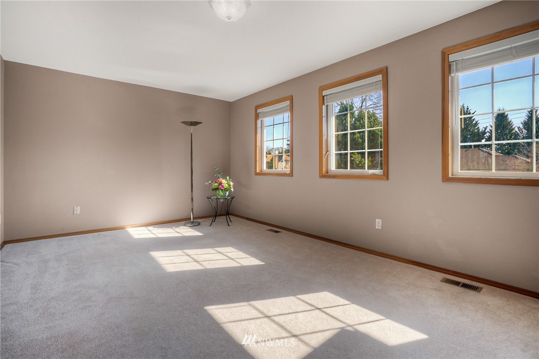 7944 68th Loop Southeast Olympia, WA 98513 - Photo 23 of 39 Gallery Image 23