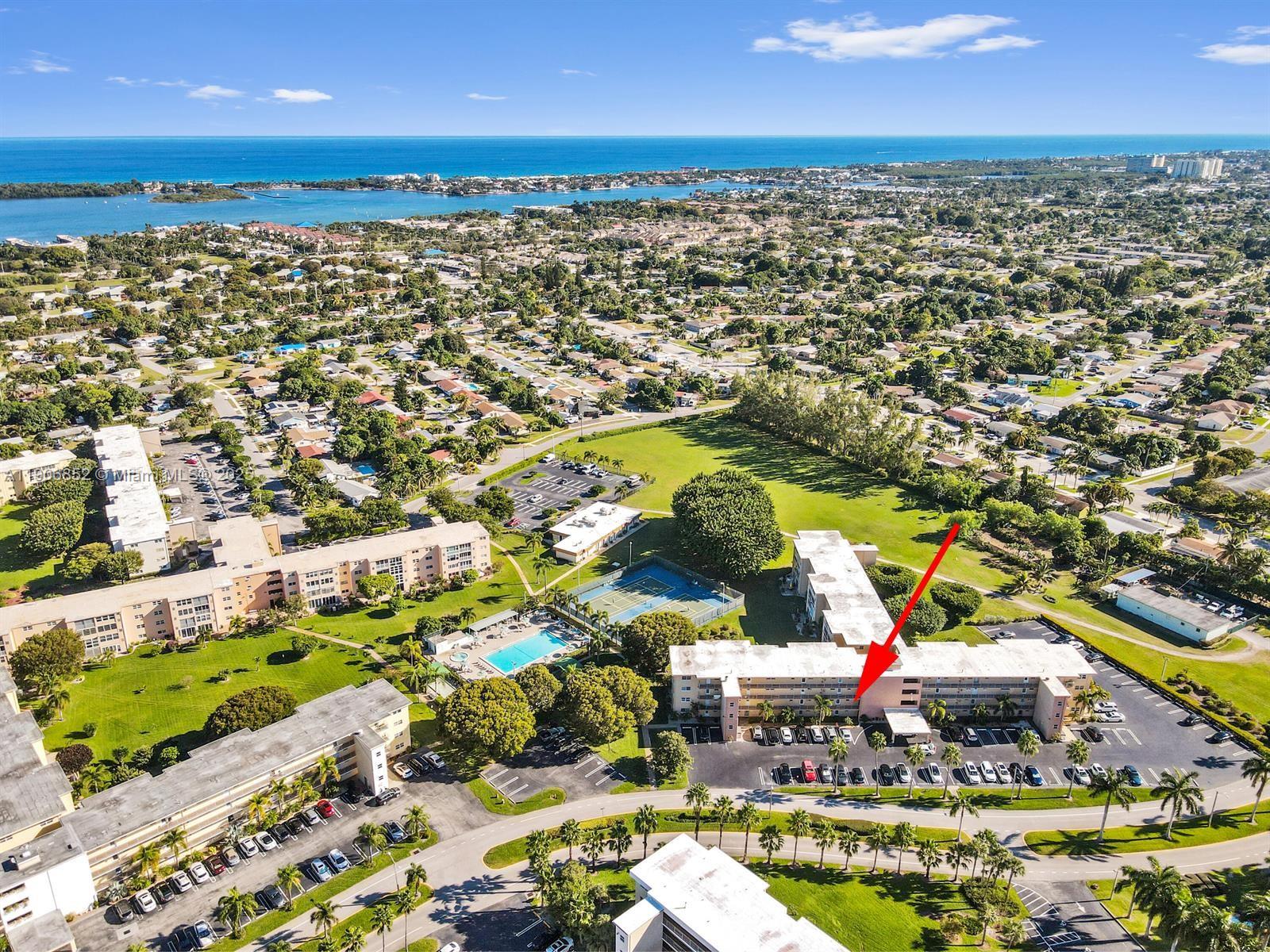 2520 Northeast 1st Court, Unit 204 Boynton Beach, FL 33435 - Photo 21 of 23 a view of a city