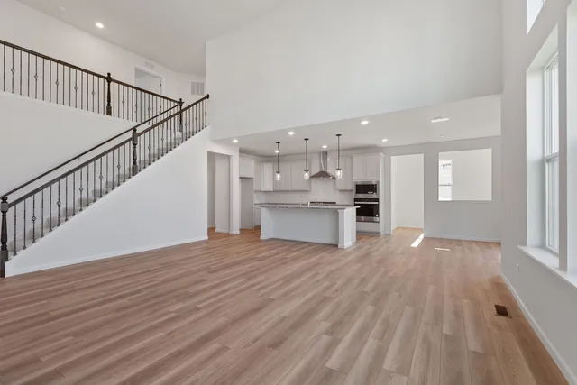 $5,500 | 1889 Bent Grass Way, Bolingbrook, IL 60490