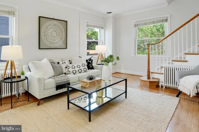 $3,600 | 5522 Blair Road Northeast, Washington, DC 20011