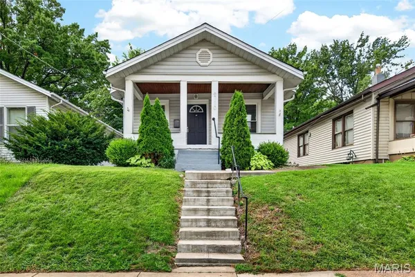 $220,000 | 6710 Mitchell Avenue, St. Louis, MO 63139