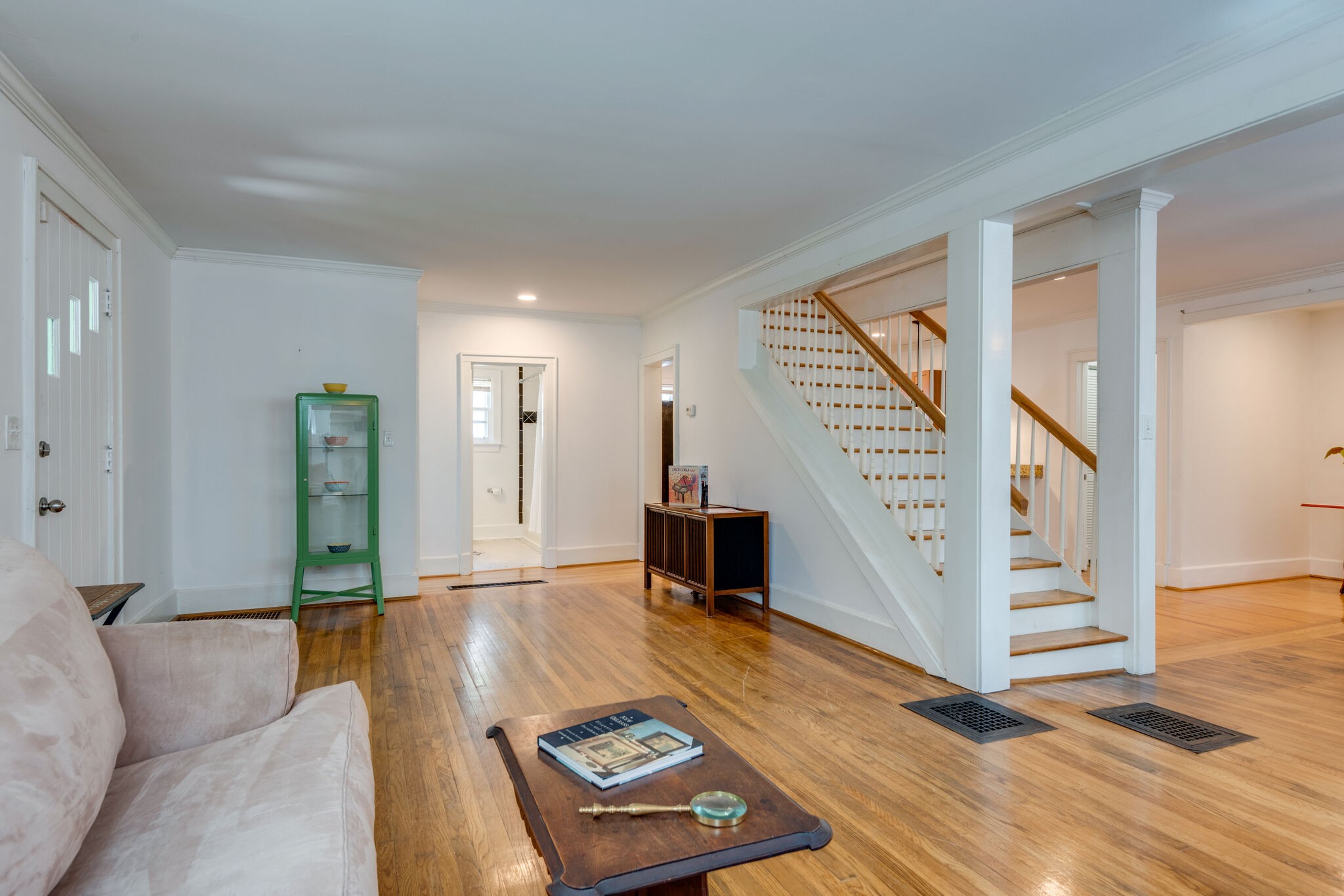 1405 Riverside Drive Nashville, TN 37206 - Photo 4 of 30 Gallery Image 4