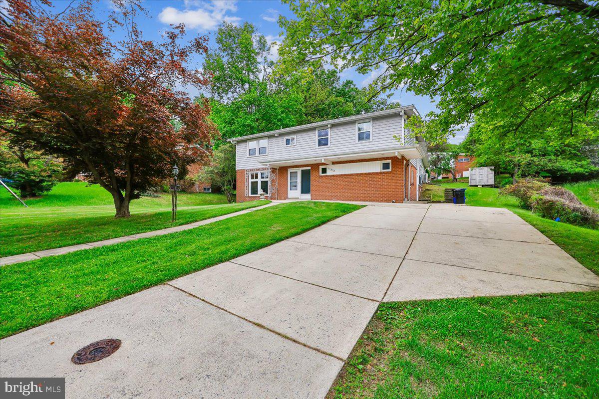 11518 Charlton Drive Silver Spring, MD 20902 - Photo 4 of 49 Double Driveway