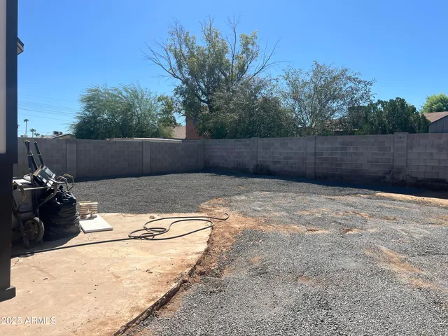 $2,300 | 4525 East Alta Vista Road, Phoenix, AZ 85042