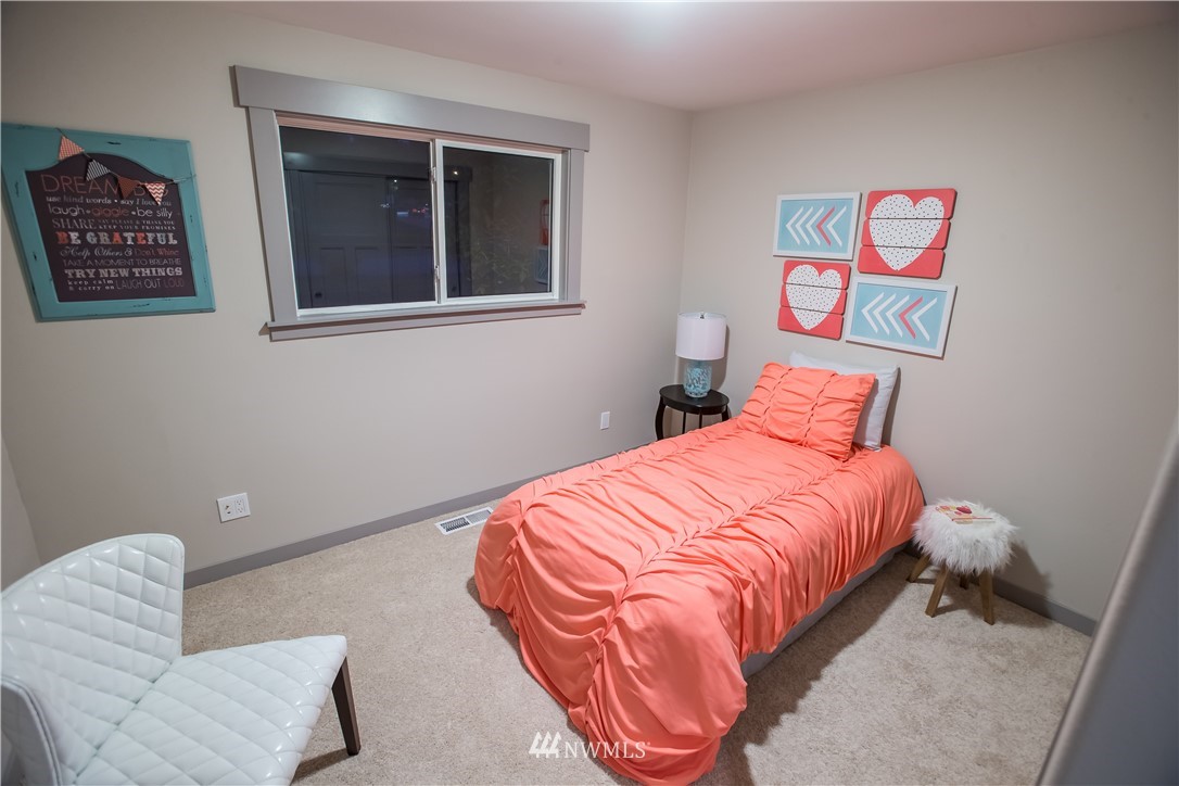 19214 28th Drive Southeast Bothell, WA 98012 - Photo 11 of 16