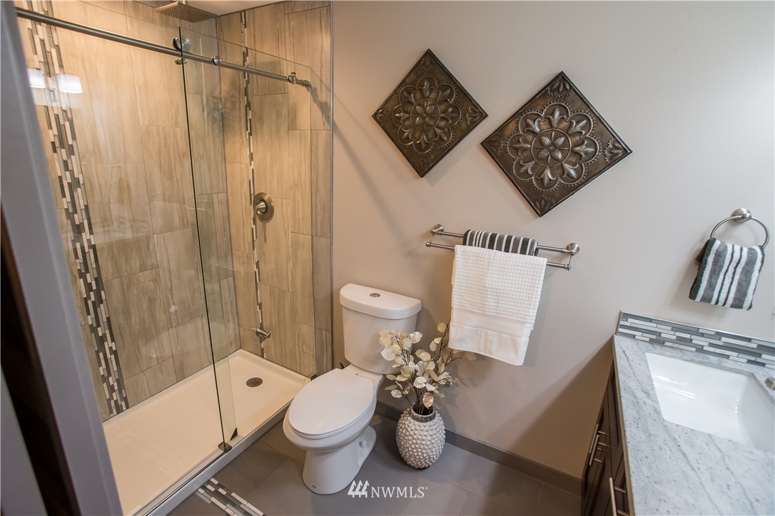 19214 28th Drive Southeast Bothell, WA 98012 - Photo 9 of 16