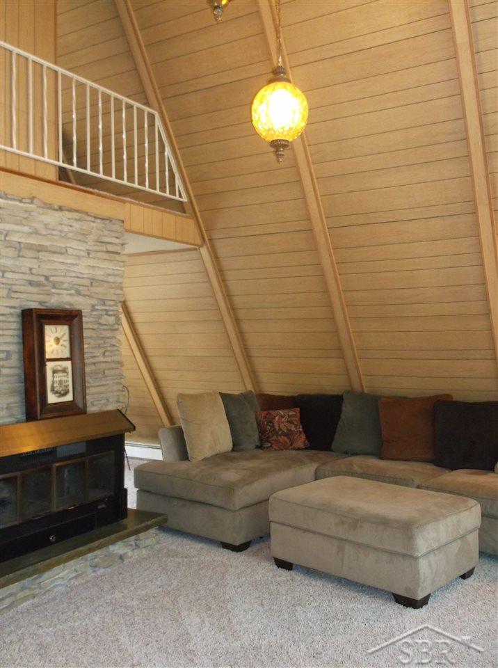 7159 Barkley Road Vassar, MI 48768 - Photo 2 of 21