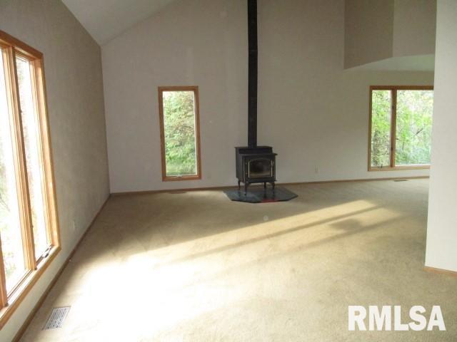 2461 Reggie Ridge Road Muscatine, IA 52761 - Photo 4 of 17 Gallery Image 4