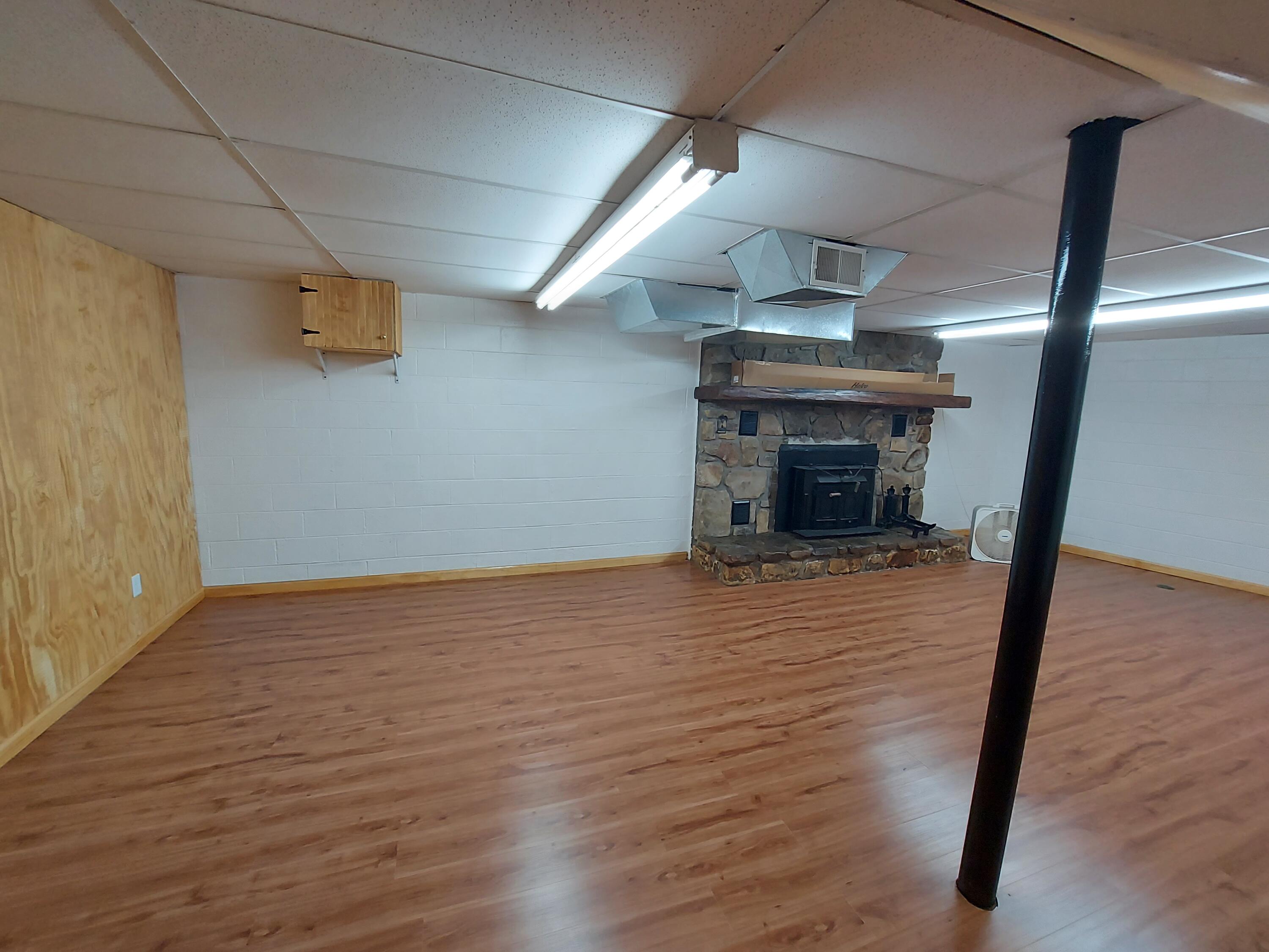 175 White Street Erwin, TN 37650 - Photo 24 of 51 20220919_161059