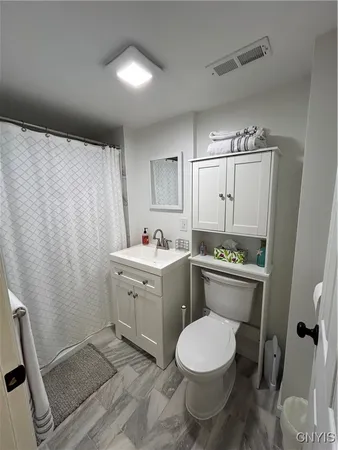 $2,600 | 200 McClennan Drive, Manlius, NY 13066