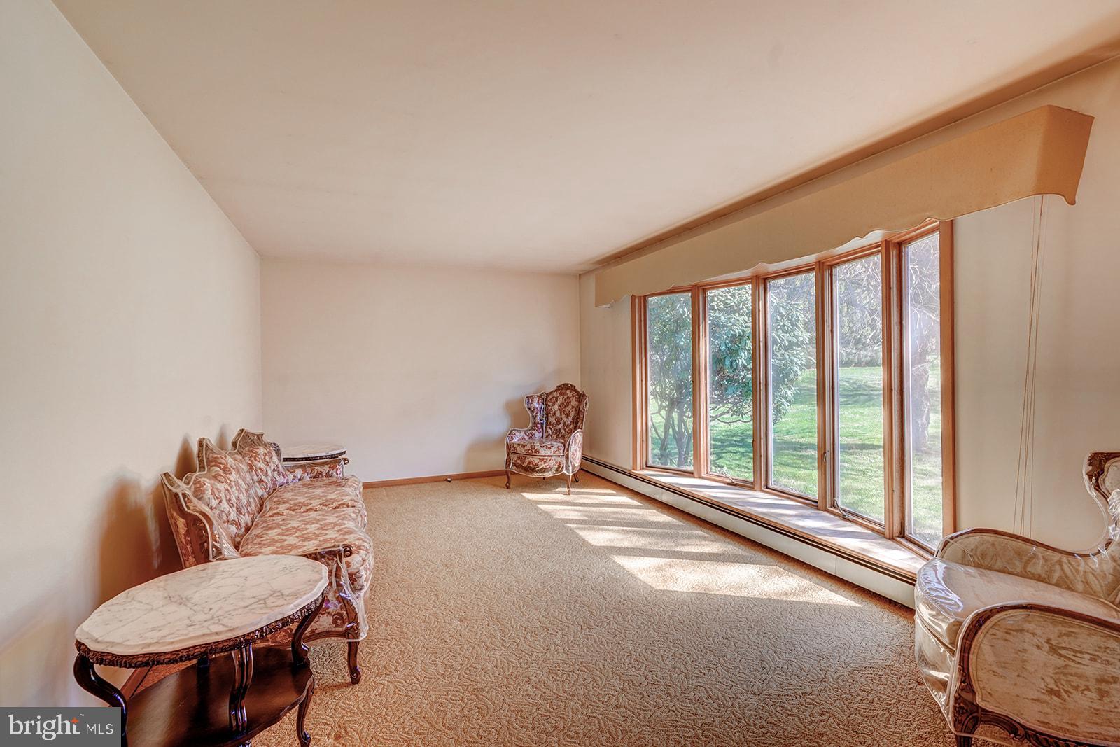 120 West Hillendale Road Kennett Square, PA 19348 - Photo 6 of 21 Living Room