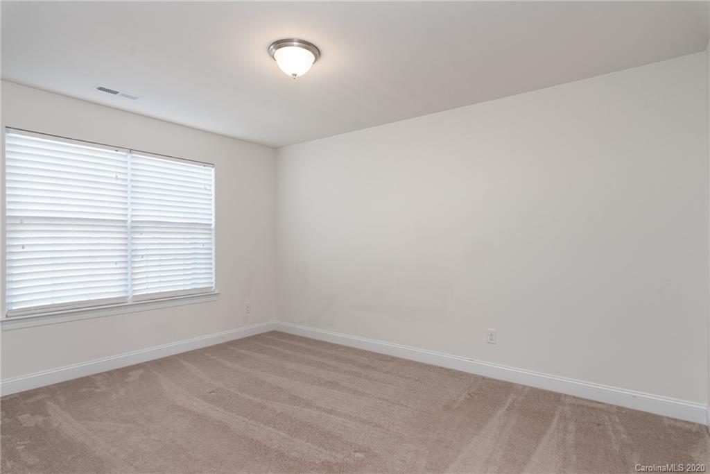 6606 Bluegill Road Charlotte, NC 28216 - Photo 13 of 20 Gallery Image 13