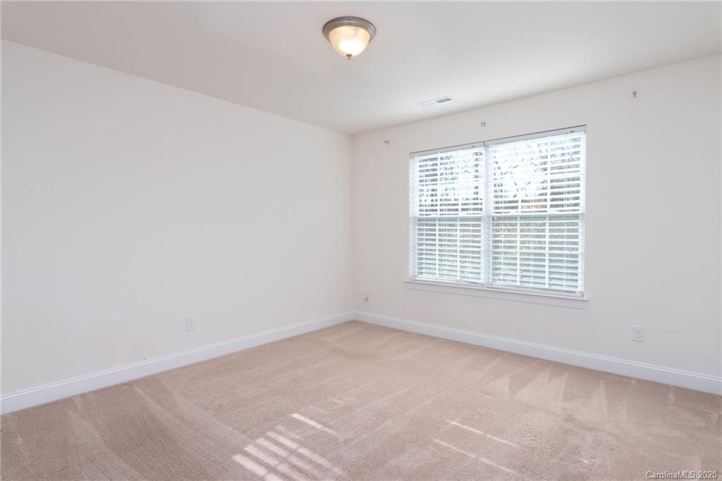 6606 Bluegill Road Charlotte, NC 28216 - Photo 15 of 20 Gallery Image 15