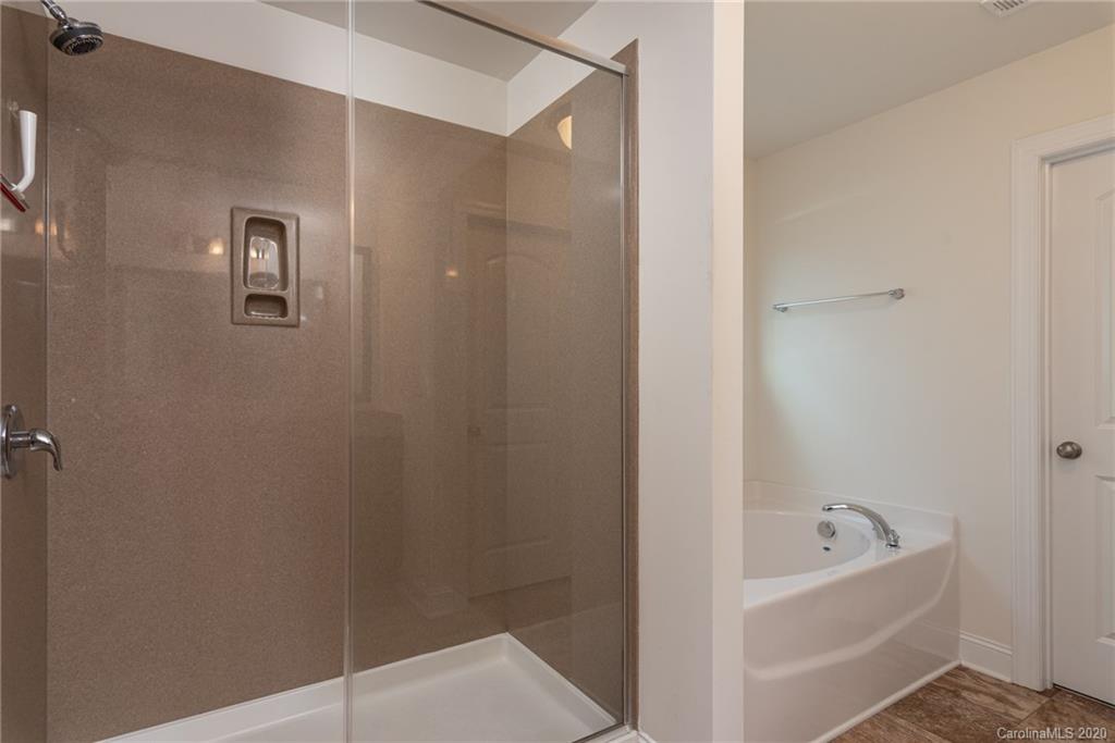 6606 Bluegill Road Charlotte, NC 28216 - Photo 18 of 20 Gallery Image 18