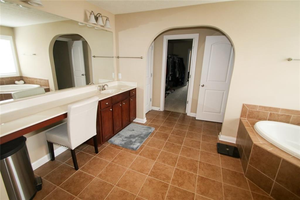 6115 Roxburgh Place Noblesville, IN 46062 - Photo 20 of 38 Gallery Image 20