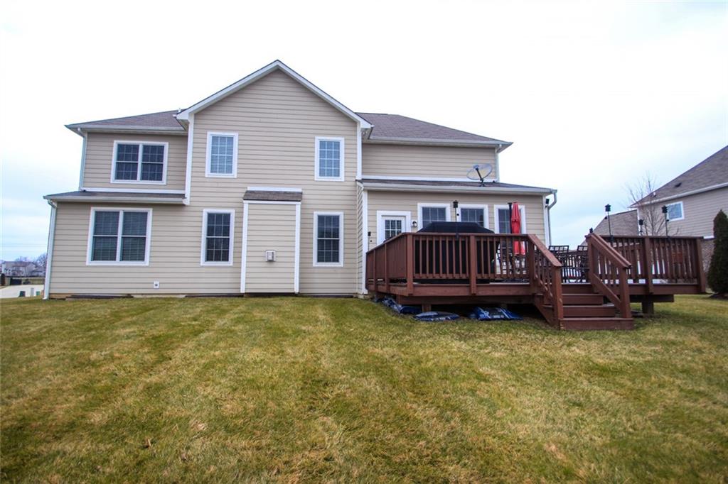 6115 Roxburgh Place Noblesville, IN 46062 - Photo 36 of 38 Gallery Image 36