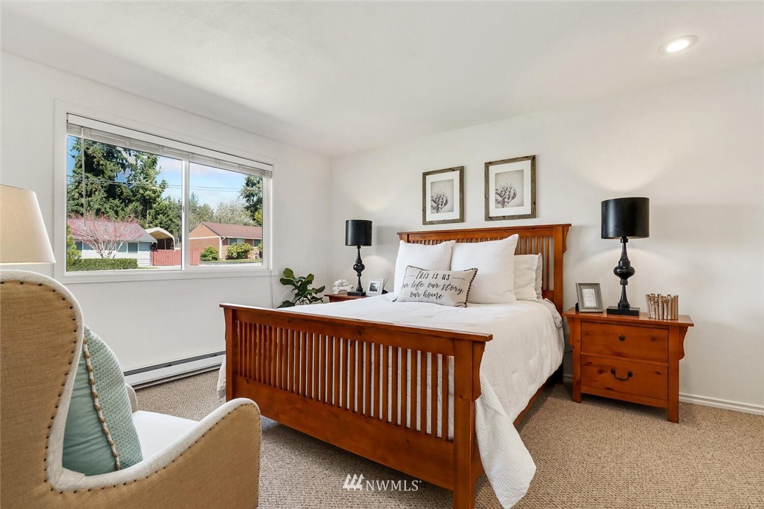 14813 Southeast 113th Street Renton, WA 98059 - Photo 11 of 25