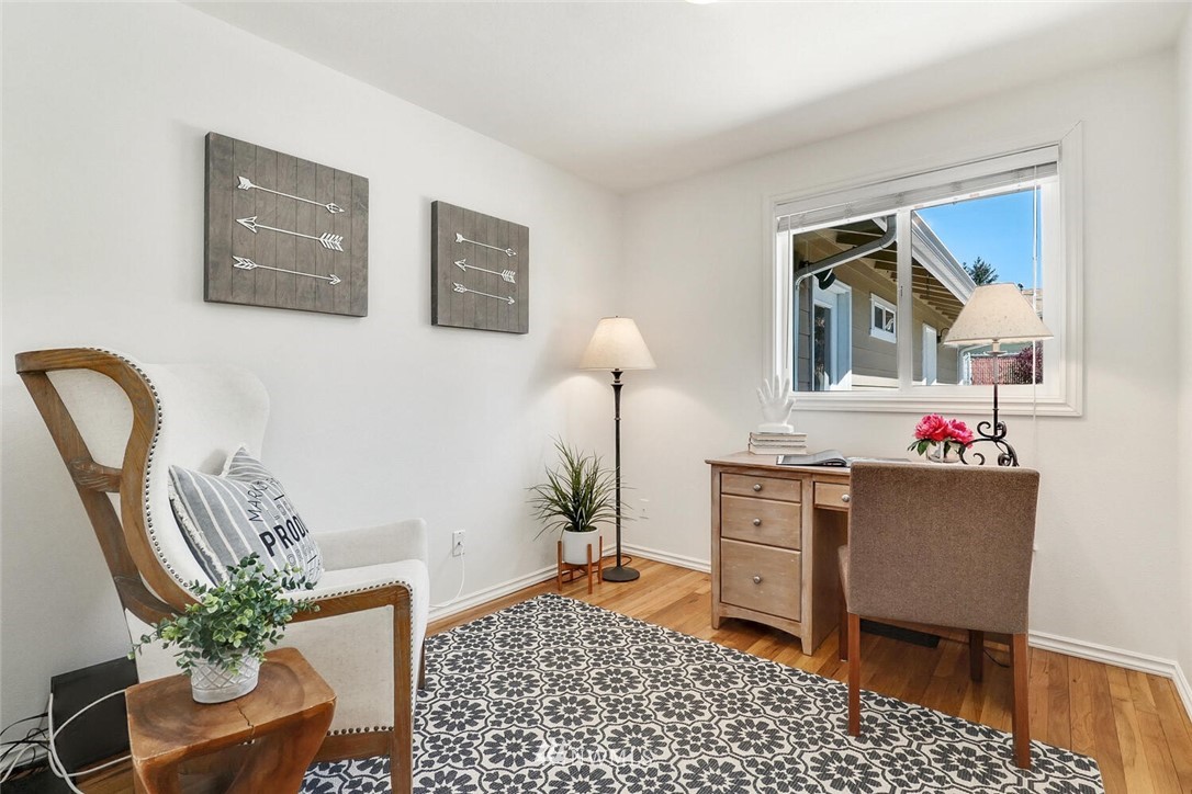 14813 Southeast 113th Street Renton, WA 98059 - Photo 13 of 25