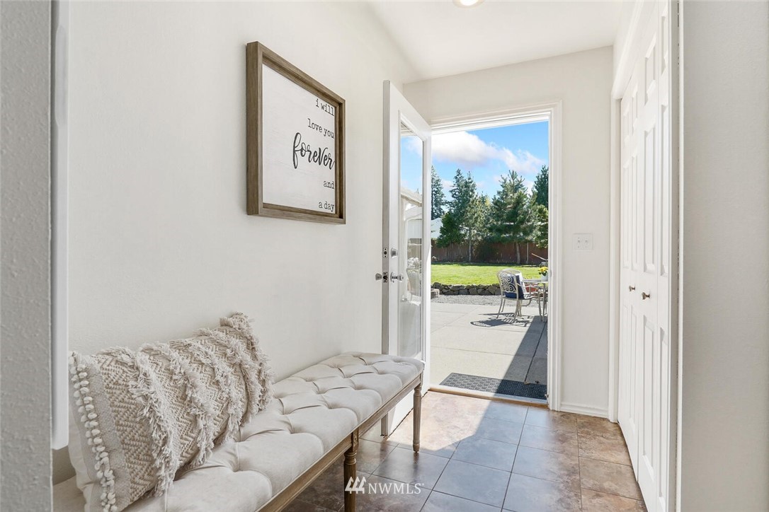 14813 Southeast 113th Street Renton, WA 98059 - Photo 17 of 25