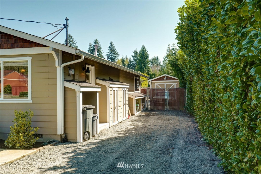14813 Southeast 113th Street Renton, WA 98059 - Photo 23 of 25
