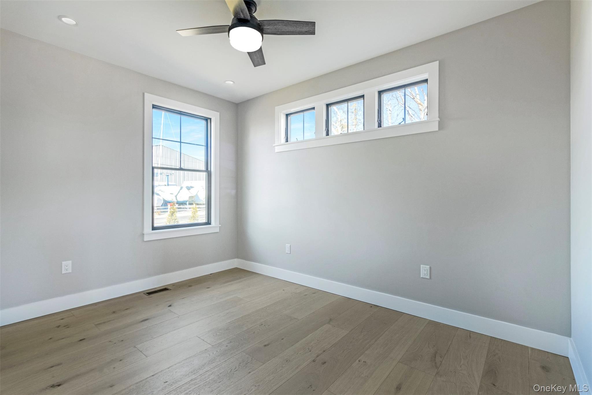 285 Sandy Beach Road Greenport, NY 11944 - Photo 11 of 31