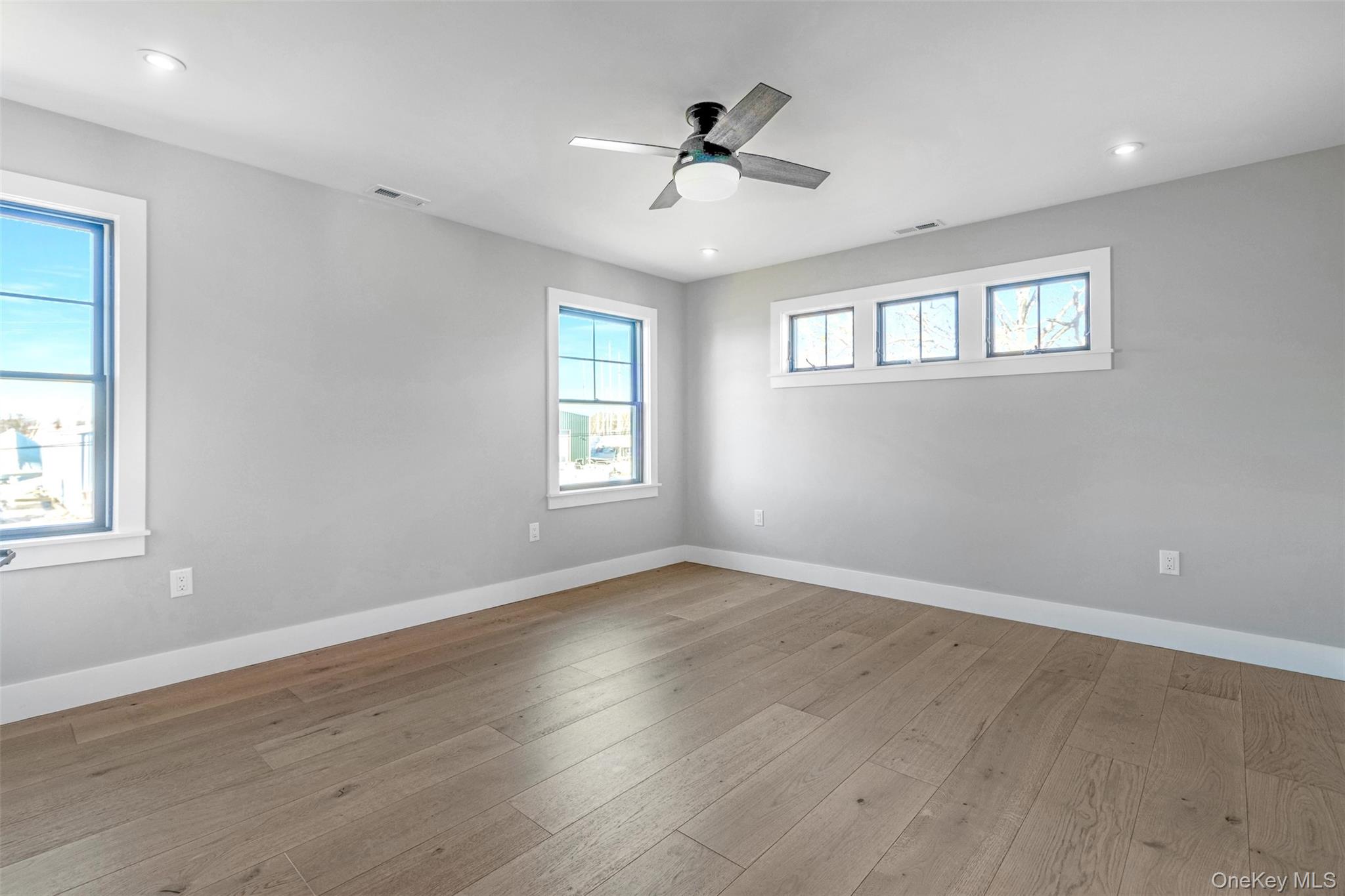 285 Sandy Beach Road Greenport, NY 11944 - Photo 24 of 31