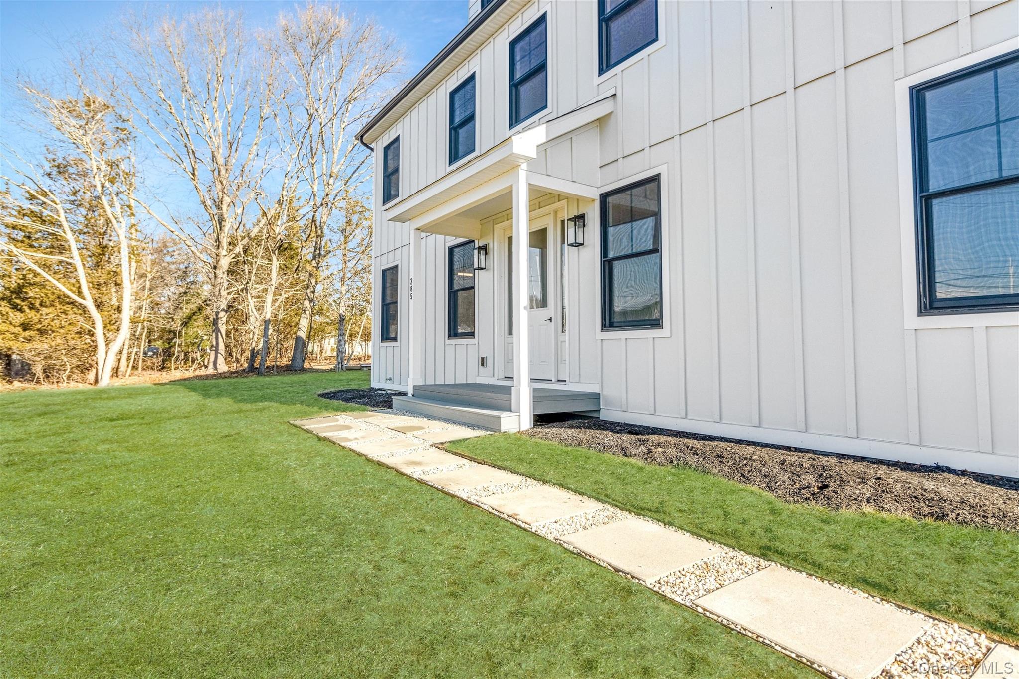 285 Sandy Beach Road Greenport, NY 11944 - Photo 30 of 31 Stone Walkway