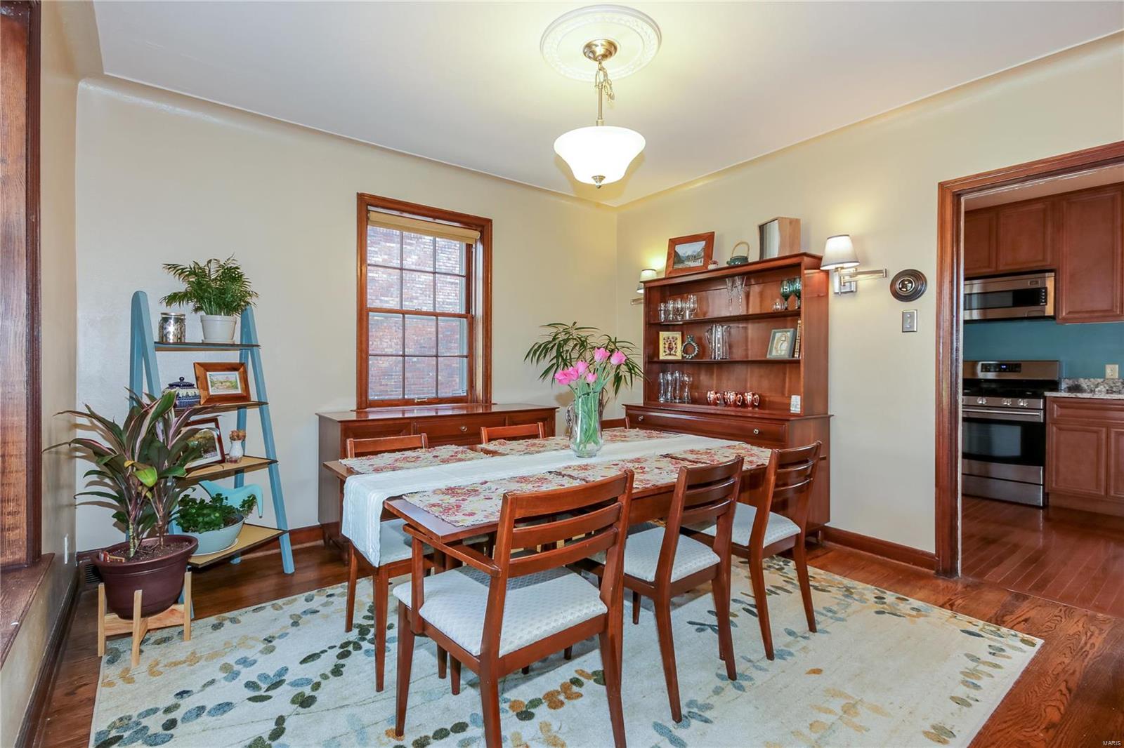 1066 Colby Avenue St. Louis, MO 63130 - Photo 4 of 26 Gallery Image 4
