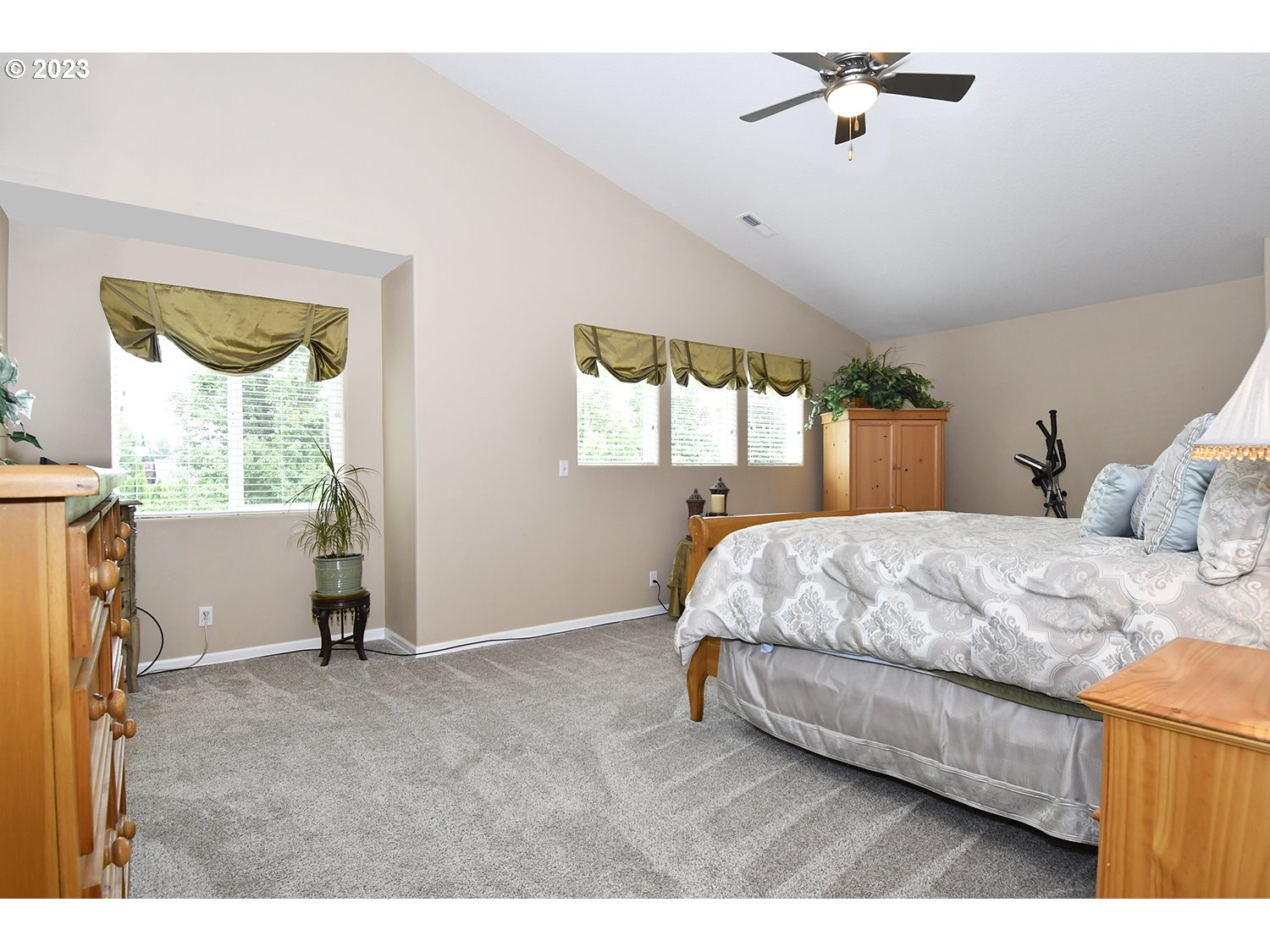 2112 Northwest 10th Street Battle Ground, WA 98604 - Photo 20 of 29 a bedroom with a bed and a mirror