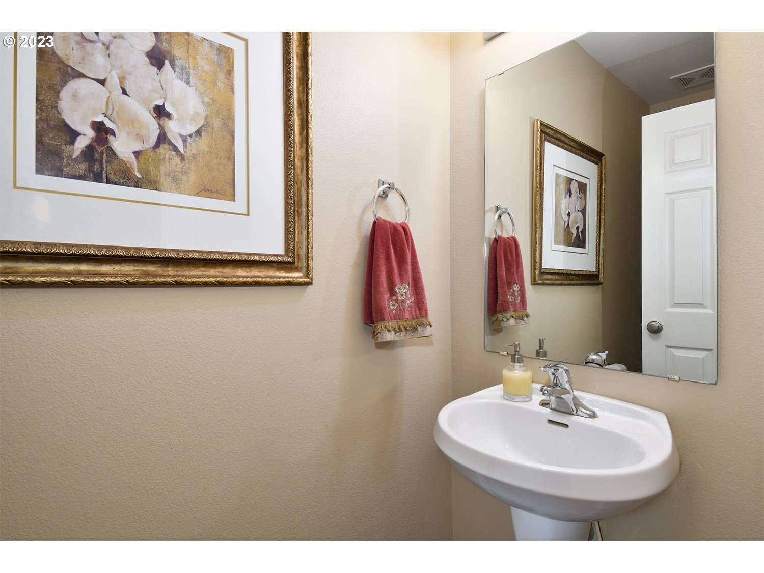 2112 Northwest 10th Street Battle Ground, WA 98604 - Photo 8 of 29 a bathroom with a sink and a mirror