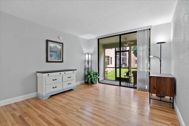 $110,000 | 4760 Lucerne Lakes Boulevard West, Unit 105, Lake Worth, FL 33467