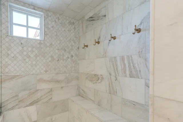 $2,200,000 | 8216 East County Road 6100, Idalou, TX 79329