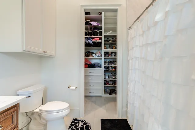 $2,200,000 | 8216 East County Road 6100, Idalou, TX 79329