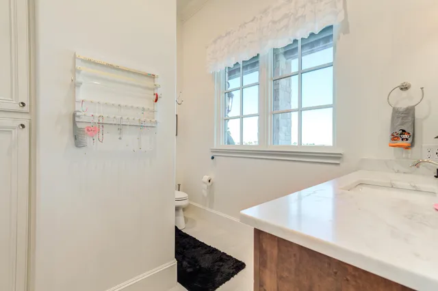 $2,200,000 | 8216 East County Road 6100, Idalou, TX 79329