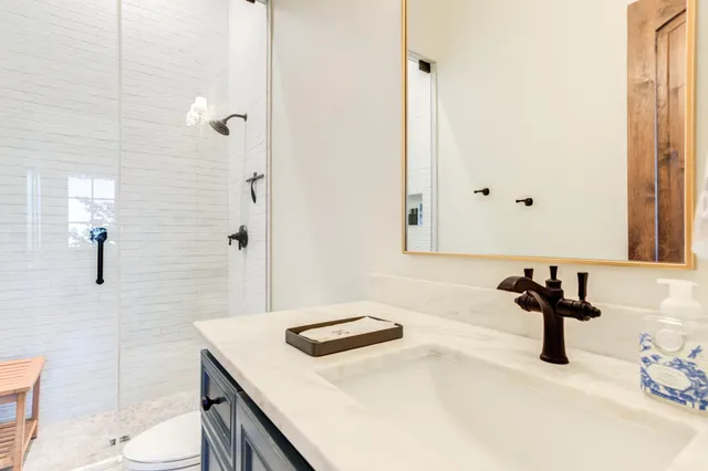 $2,200,000 | 8216 East County Road 6100, Idalou, TX 79329