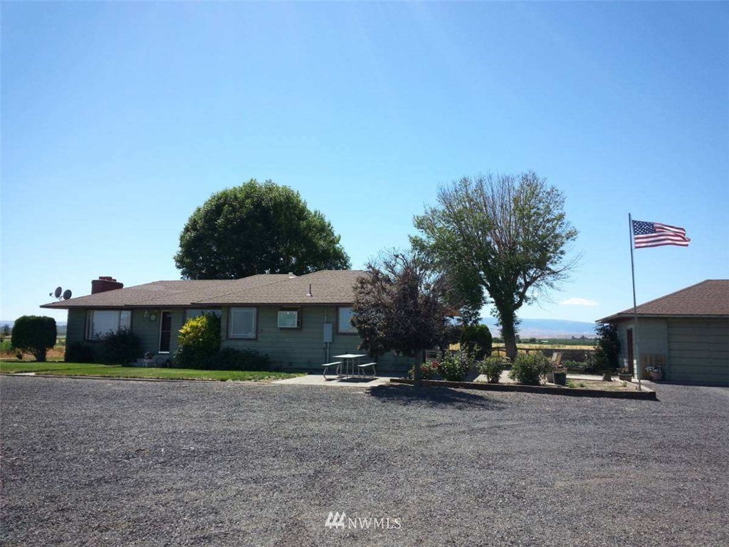20017 11th Road Northwest Quincy, WA 98848 - Photo 1 of 25