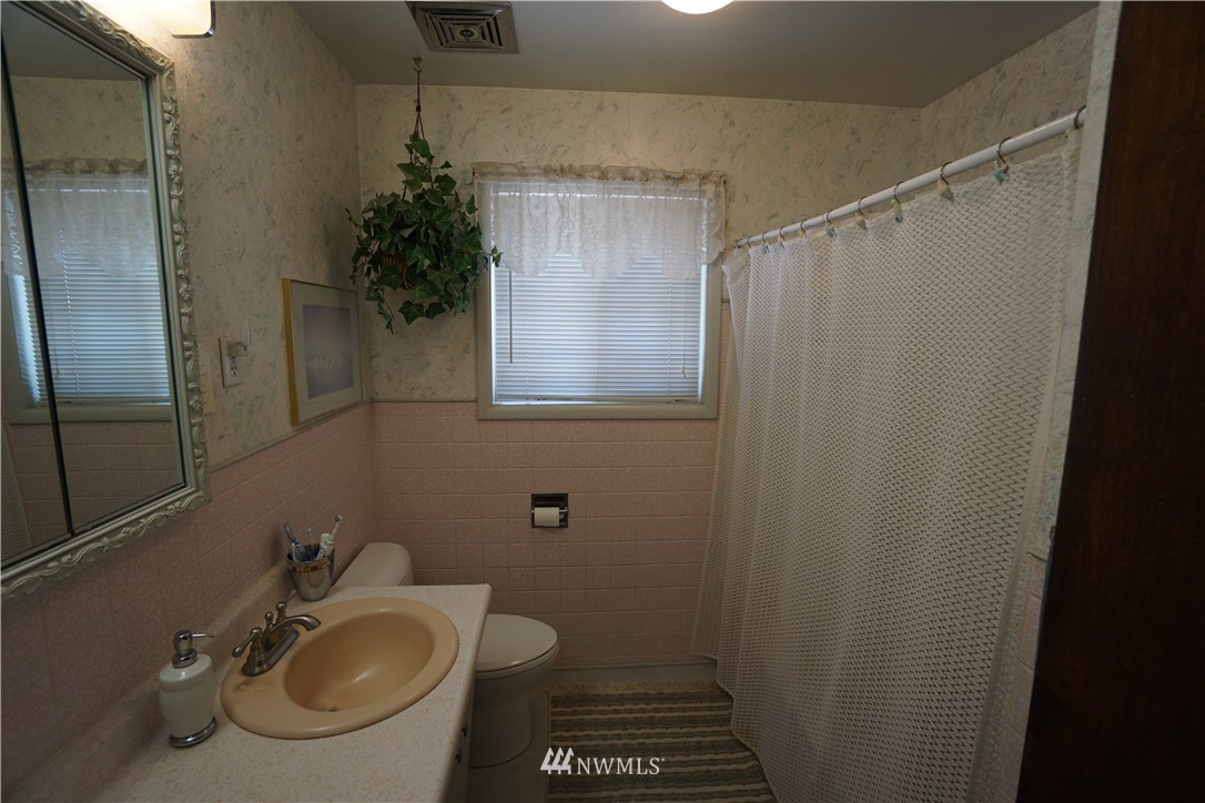 20017 11th Road Northwest Quincy, WA 98848 - Photo 10 of 25