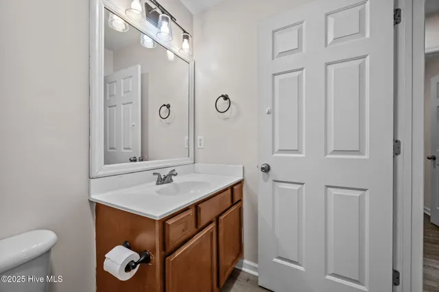 $260,000 | 4015 West T Whitehead Drive, Jacksonville, NC 28546