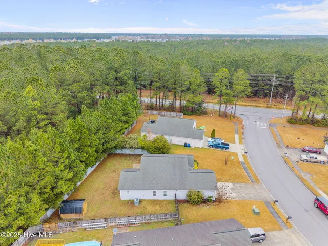 $260,000 | 4015 West T Whitehead Drive, Jacksonville, NC 28546