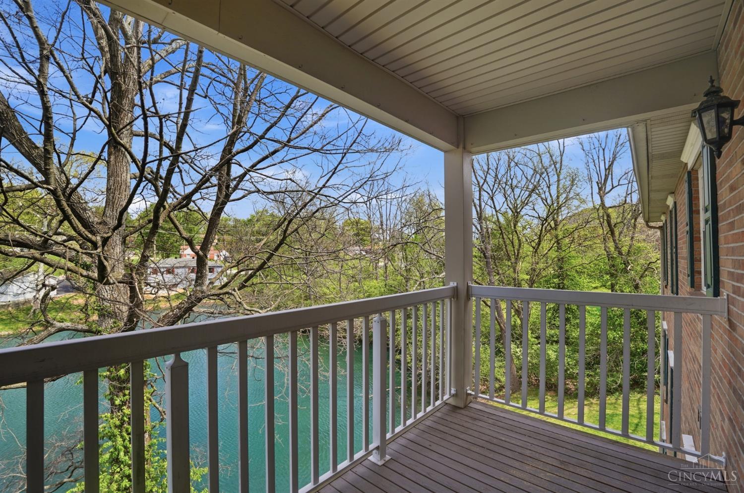 3675 West Galbraith Road, Unit 16 Cincinnati, OH 45247 - Photo 35 of 50